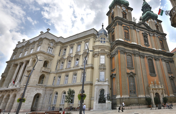 Újabb séta az ELTE főépületében