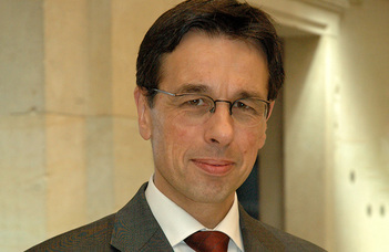Armin von Bogdandy díszdoktori előadása