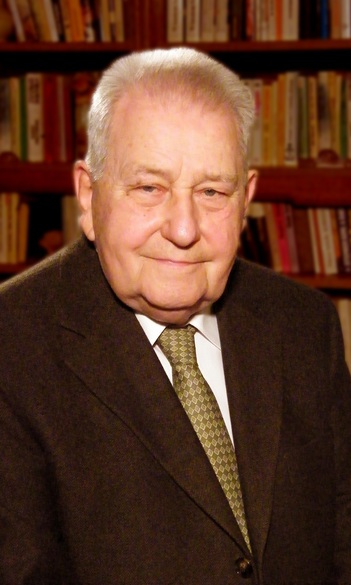 Király Tibor professzor száz éves